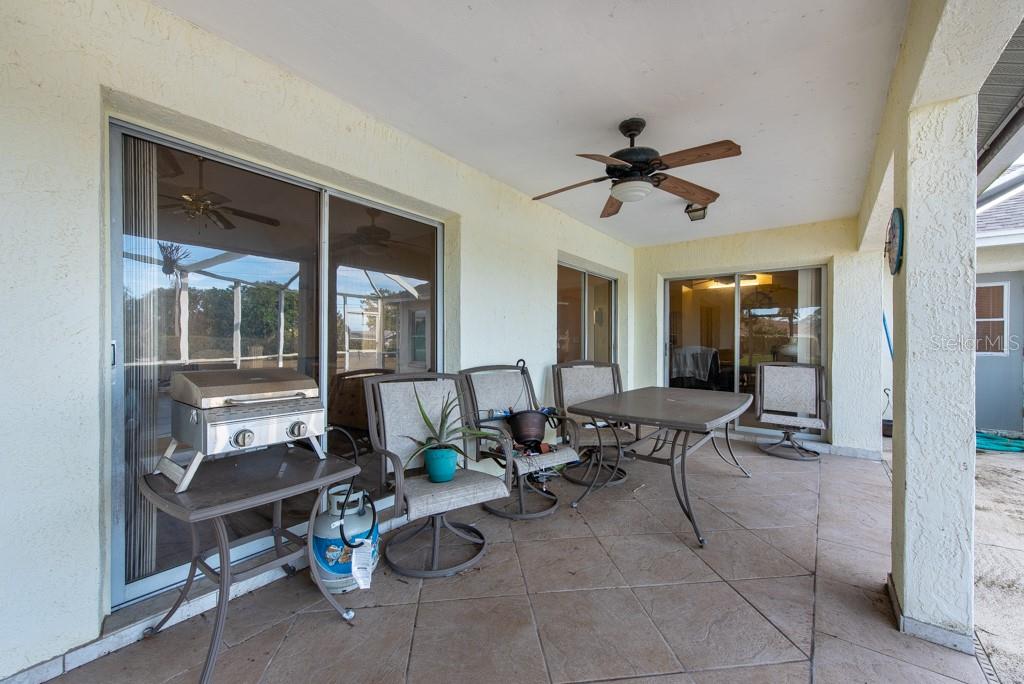 3907 77TH PL E, SARASOTA, FL, 34243