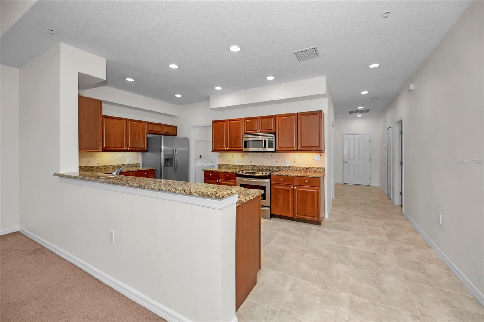 606 WELLS CT #202, CLEARWATER, FL, 33756