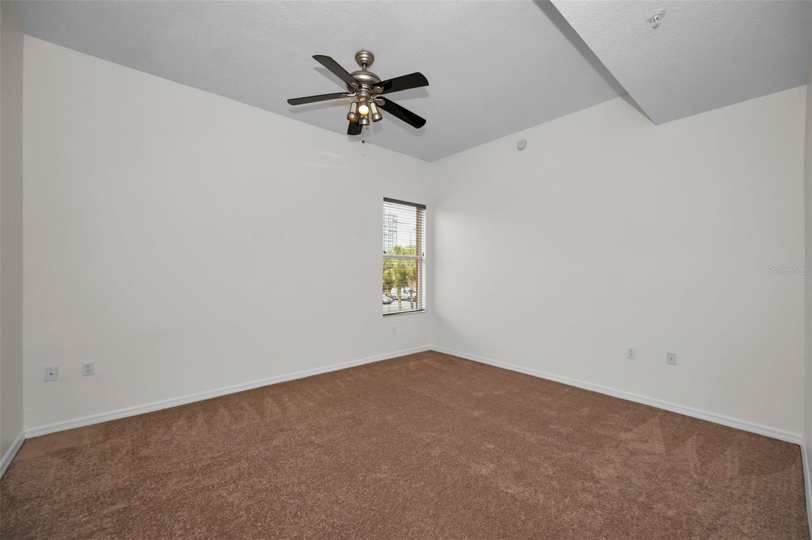 606 WELLS CT #202, CLEARWATER, FL, 33756