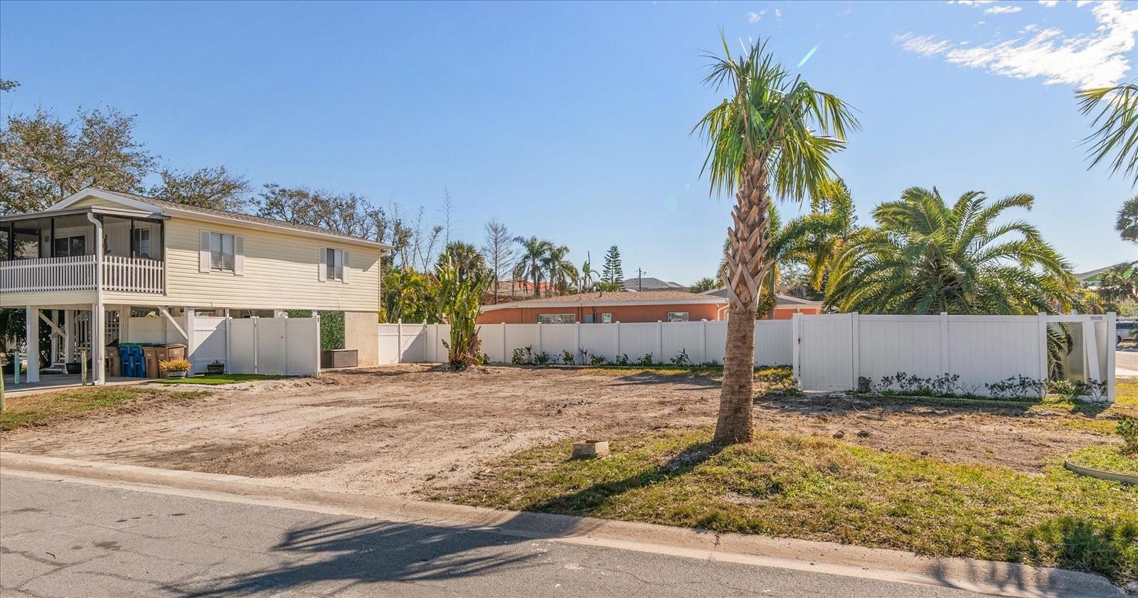 2215 1ST ST, INDIAN ROCKS BEACH, FL, 33785