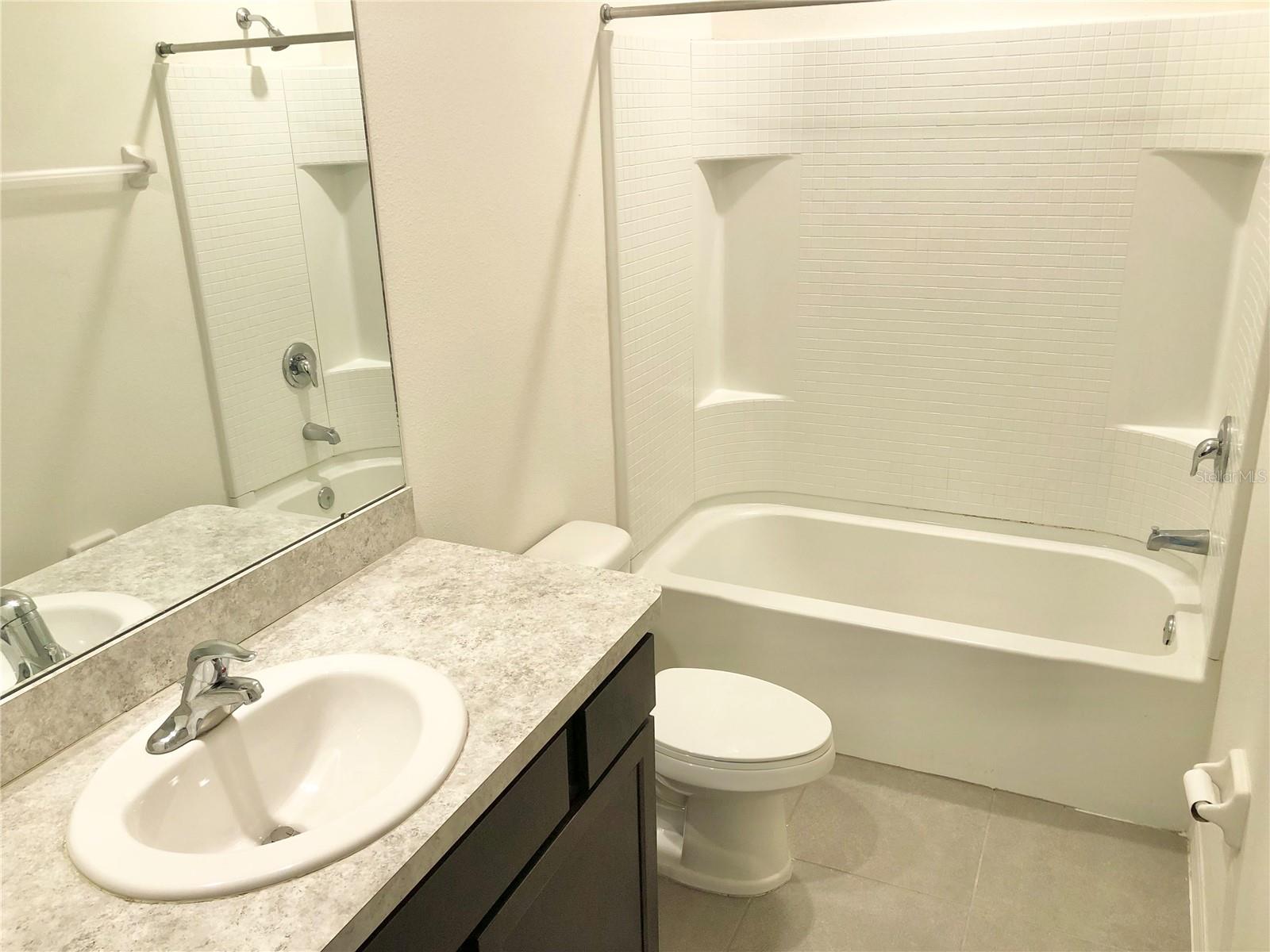 542 NEWMONT CIR, RUSKIN, FL, 33570