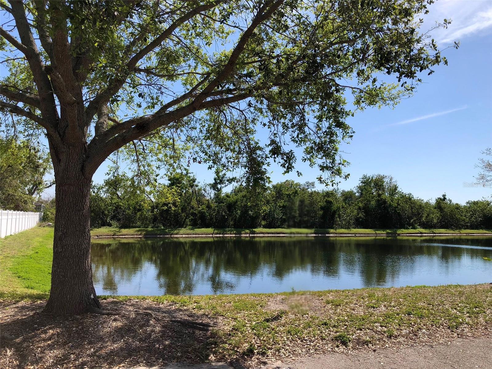 542 NEWMONT CIR, RUSKIN, FL, 33570