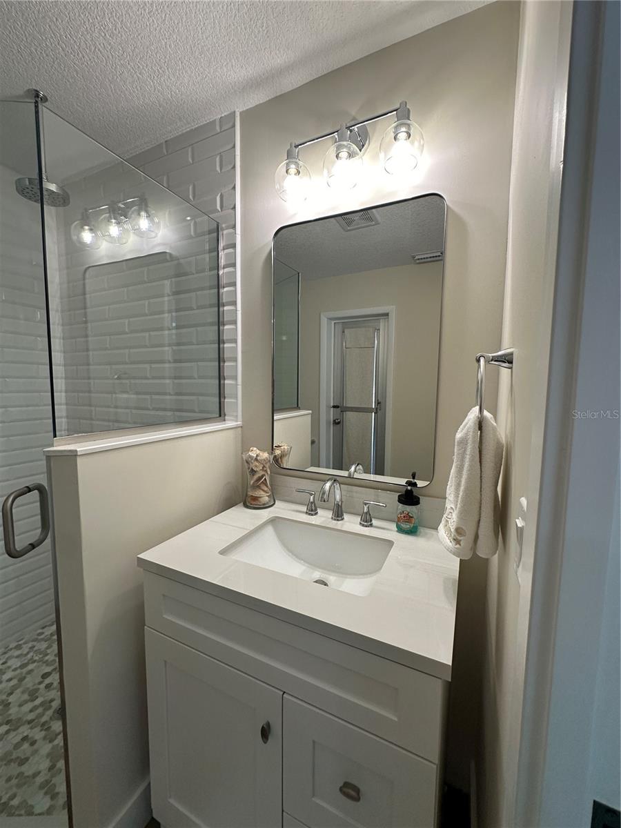 917 S GONDOLA DR, VENICE, FL, 34293