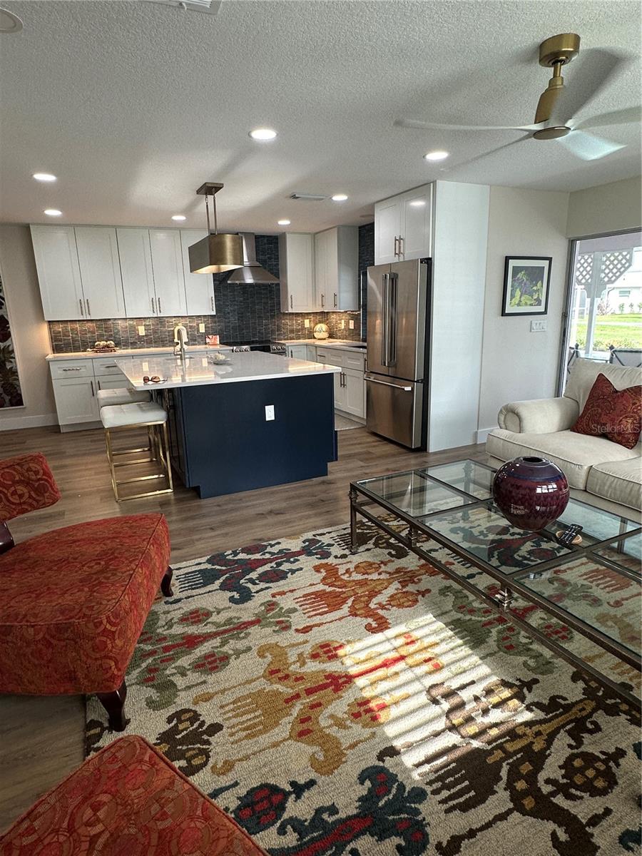 917 S GONDOLA DR, VENICE, FL, 34293