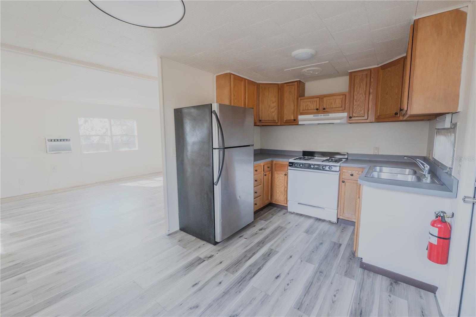 1911 S LINCOLN AVE, LAKELAND, FL, 33803