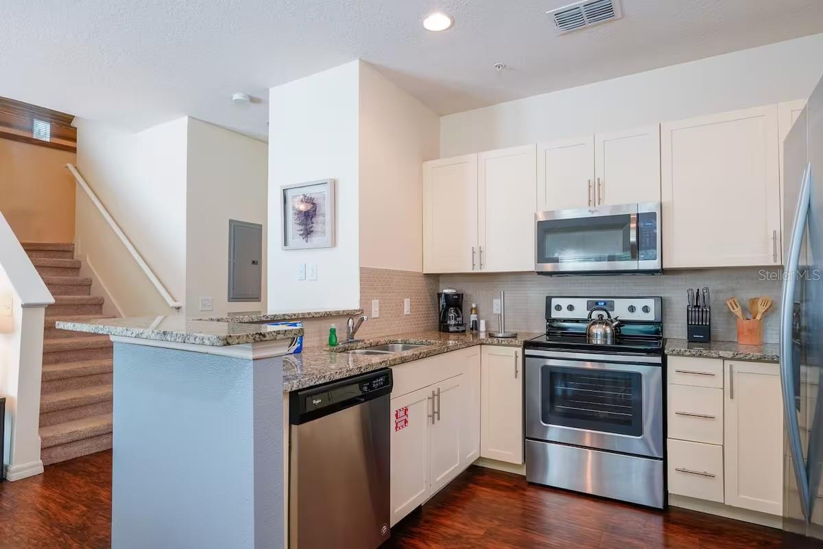 3201 GOLD LN, KISSIMMEE, FL, 34747