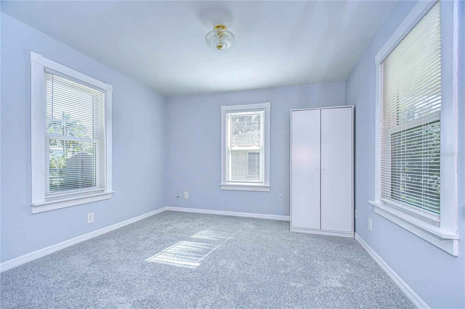 5042 8TH ST, ZEPHYRHILLS, FL, 33542