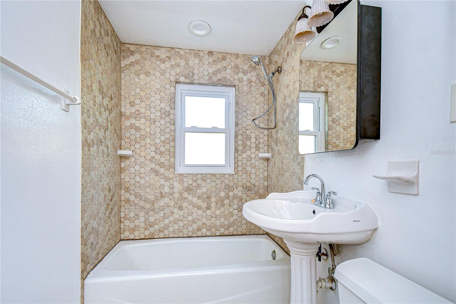 5042 8TH ST, ZEPHYRHILLS, FL, 33542