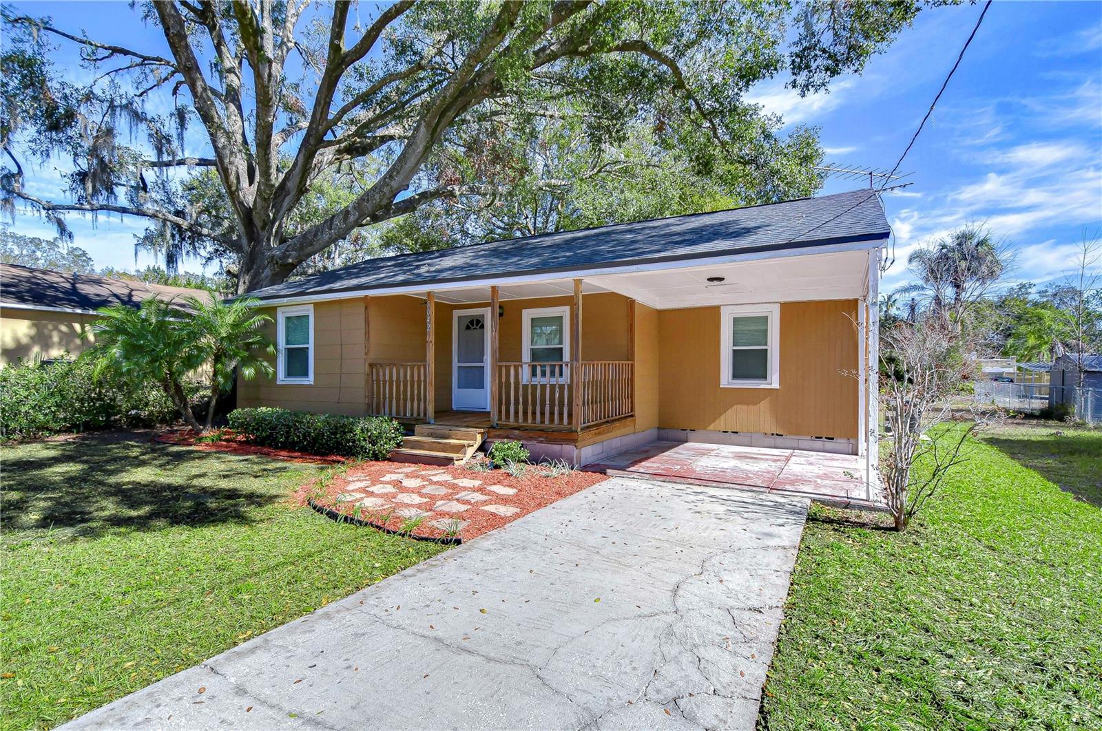 5042 8TH ST, ZEPHYRHILLS, FL, 33542