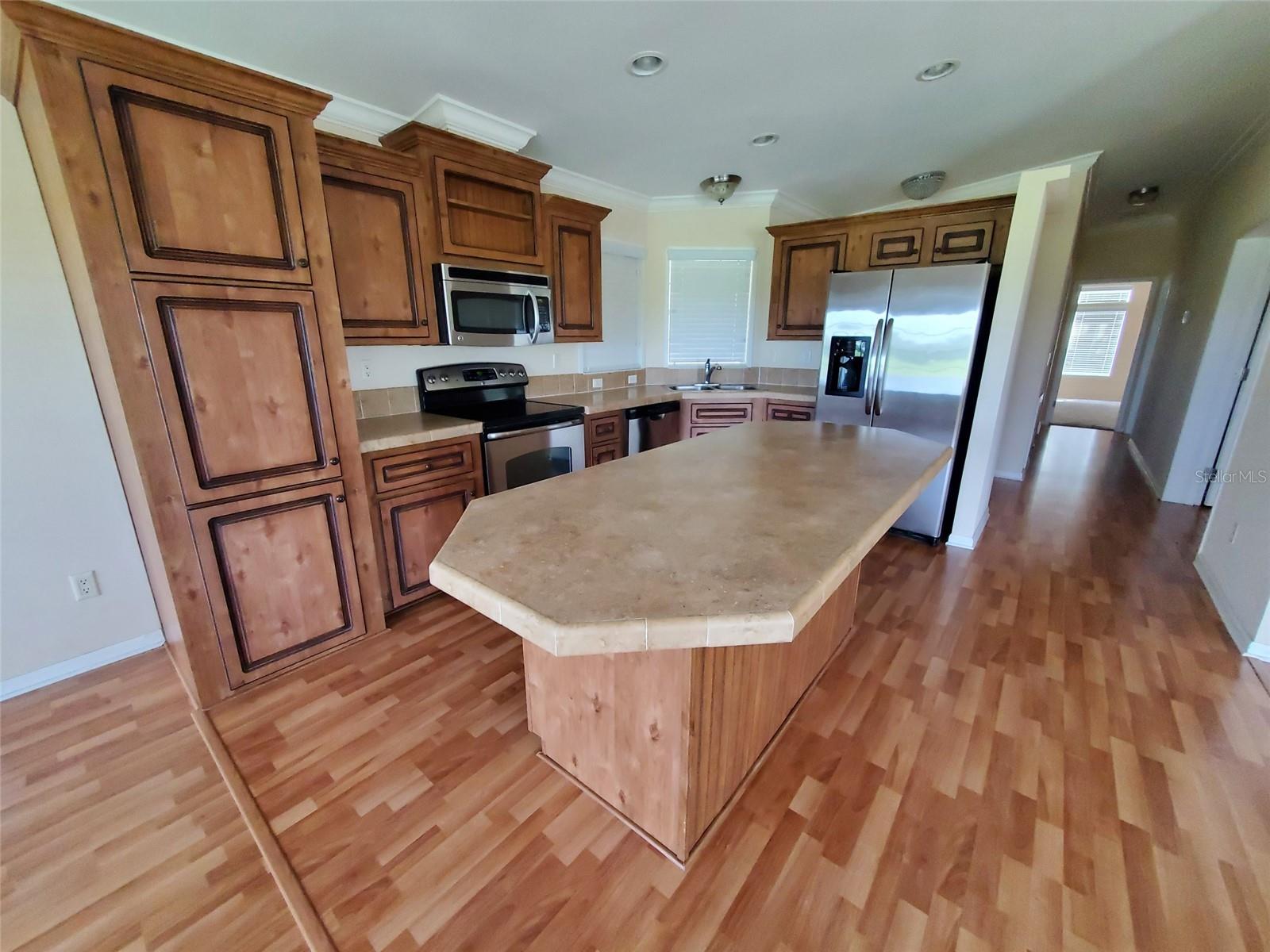 9012 FAIRWAY LOOP, DADE CITY, FL, 33525