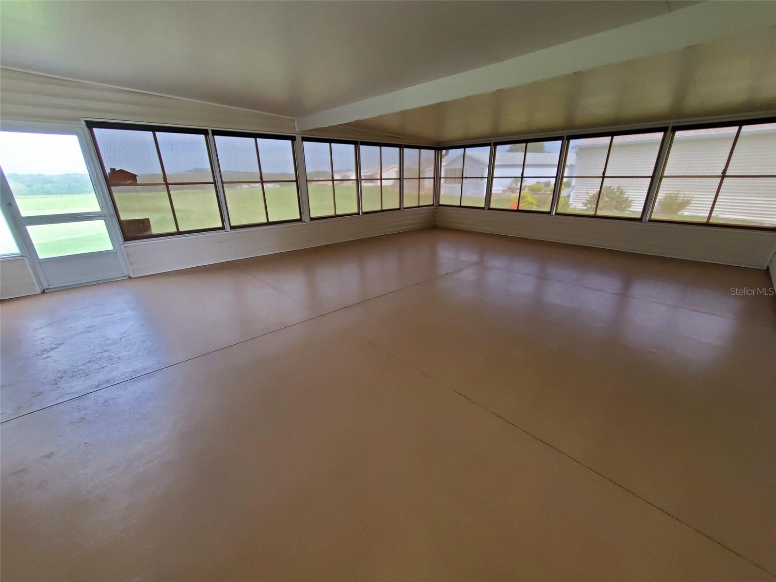 9012 FAIRWAY LOOP, DADE CITY, FL, 33525