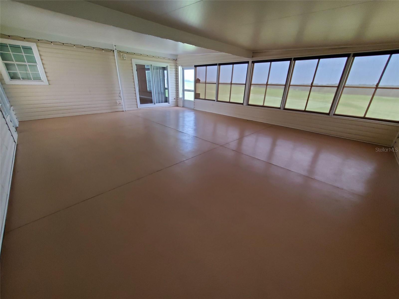 9012 FAIRWAY LOOP, DADE CITY, FL, 33525