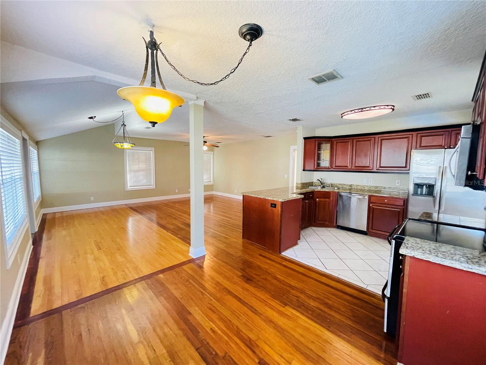 1332 W PRINCETON ST, ORLANDO, FL, 32804