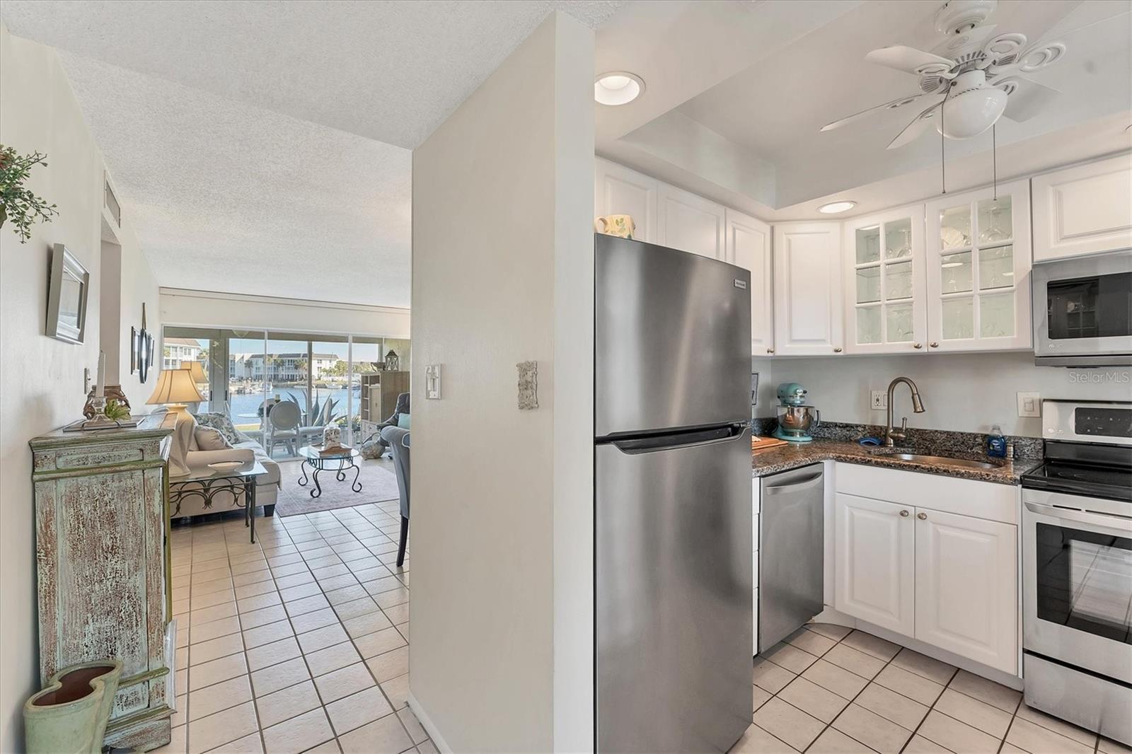 4350 CHATHAM DR #E106, LONGBOAT KEY, FL, 34228