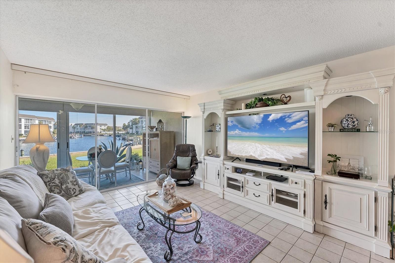 4350 CHATHAM DR #E106, LONGBOAT KEY, FL, 34228