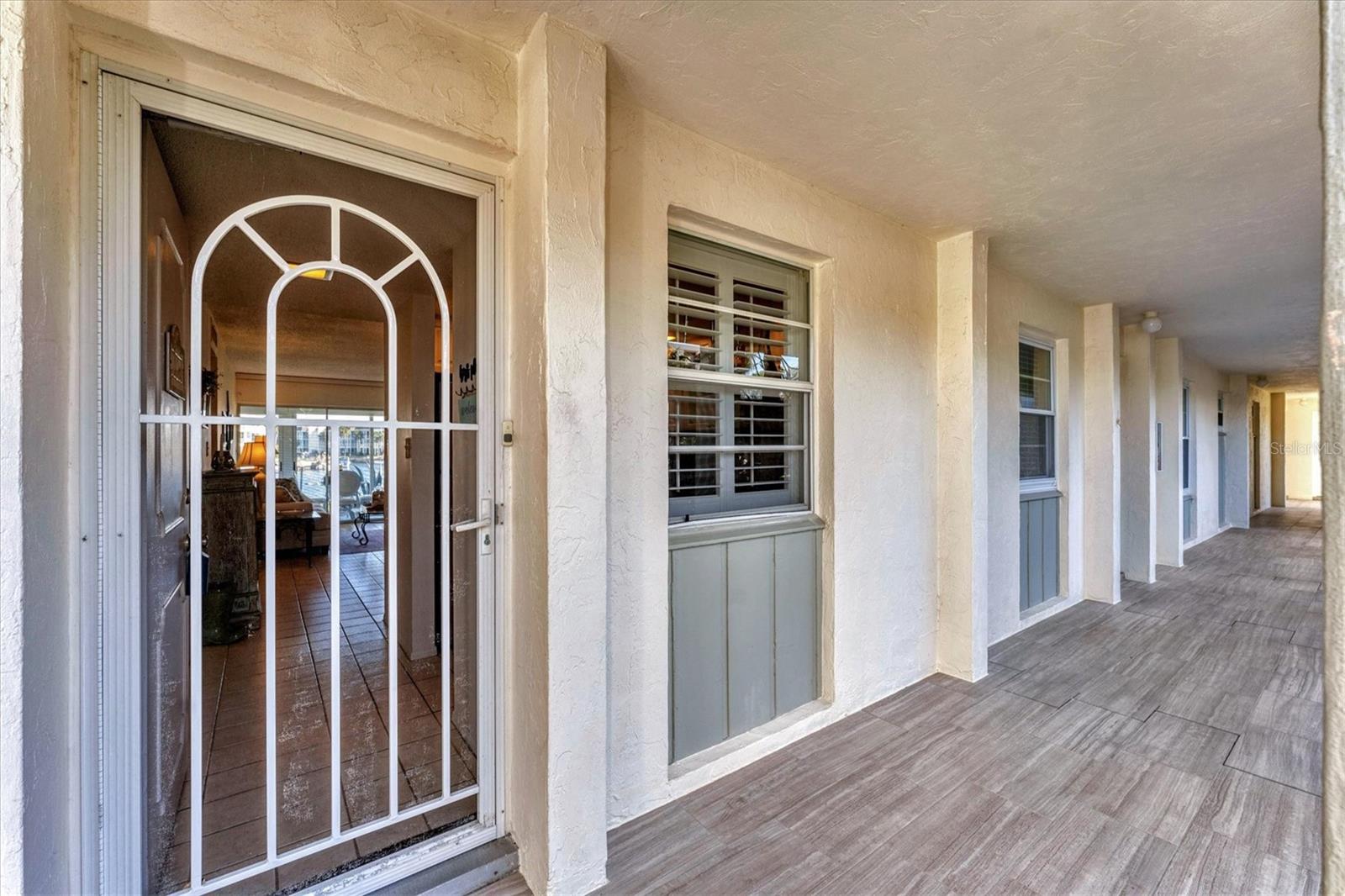 4350 CHATHAM DR #E106, LONGBOAT KEY, FL, 34228