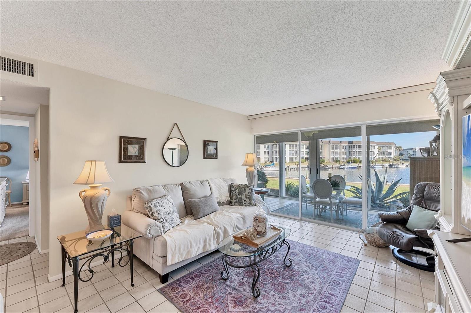 4350 CHATHAM DR #E106, LONGBOAT KEY, FL, 34228