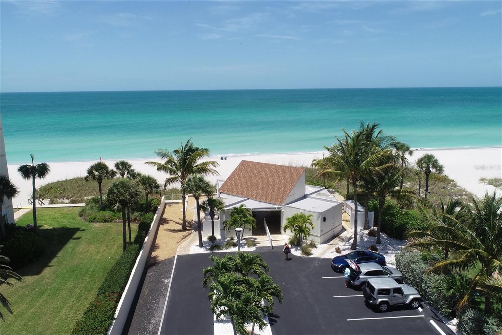 4350 CHATHAM DR #E106, LONGBOAT KEY, FL, 34228