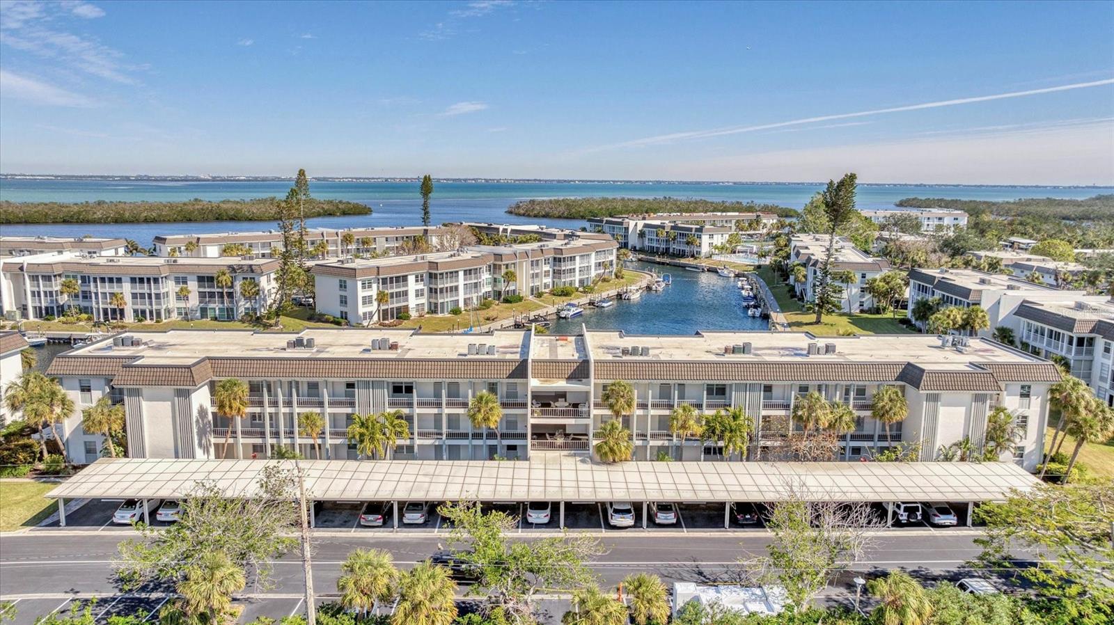 4350 CHATHAM DR #E106, LONGBOAT KEY, FL, 34228