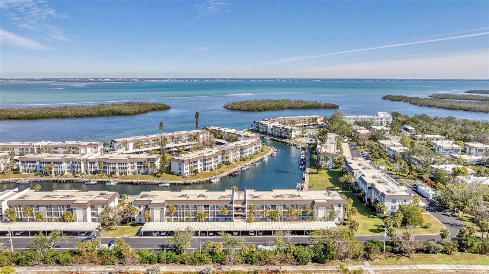 4350 CHATHAM DR #E106, LONGBOAT KEY, FL, 34228
