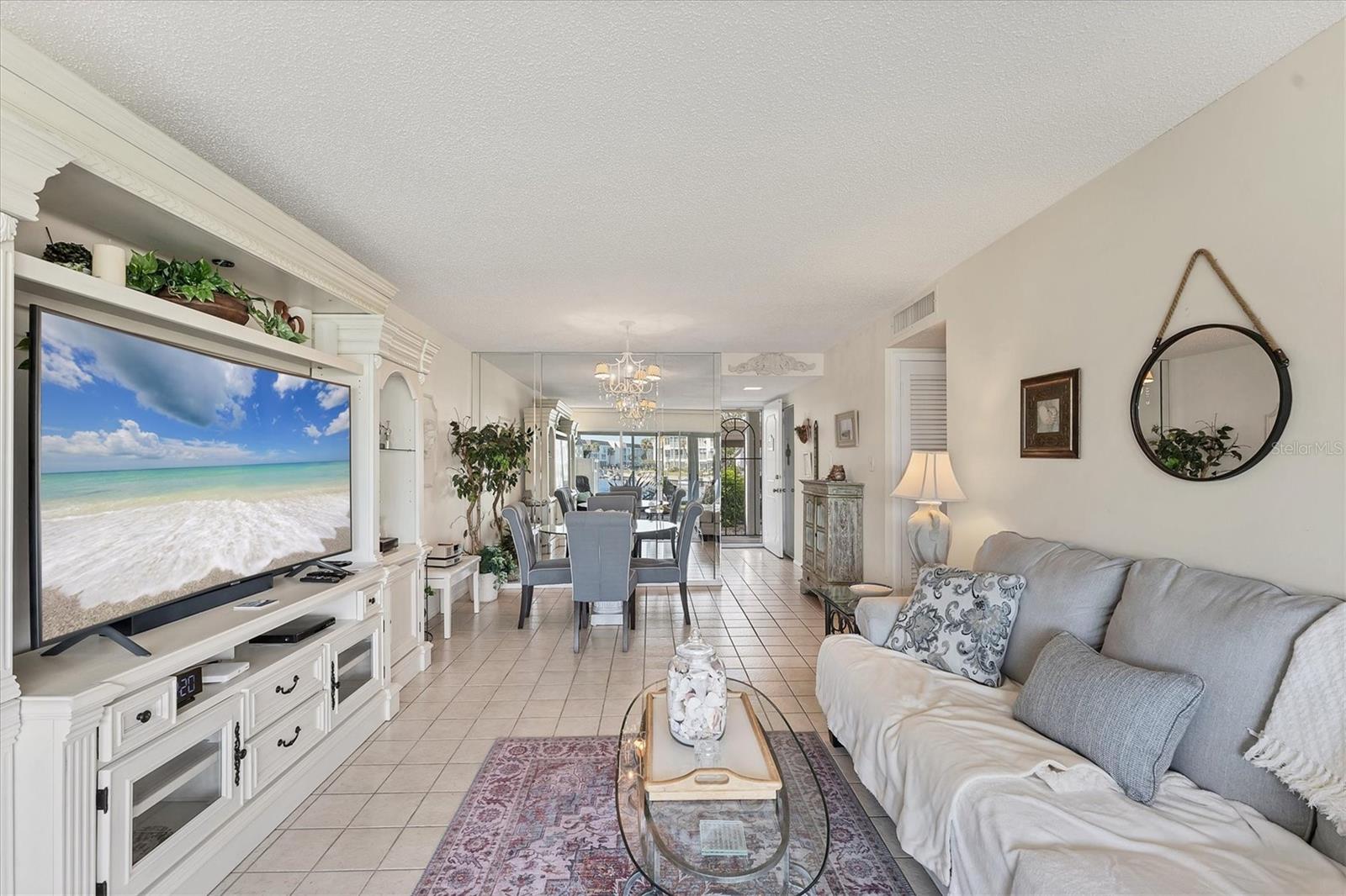 4350 CHATHAM DR #E106, LONGBOAT KEY, FL, 34228