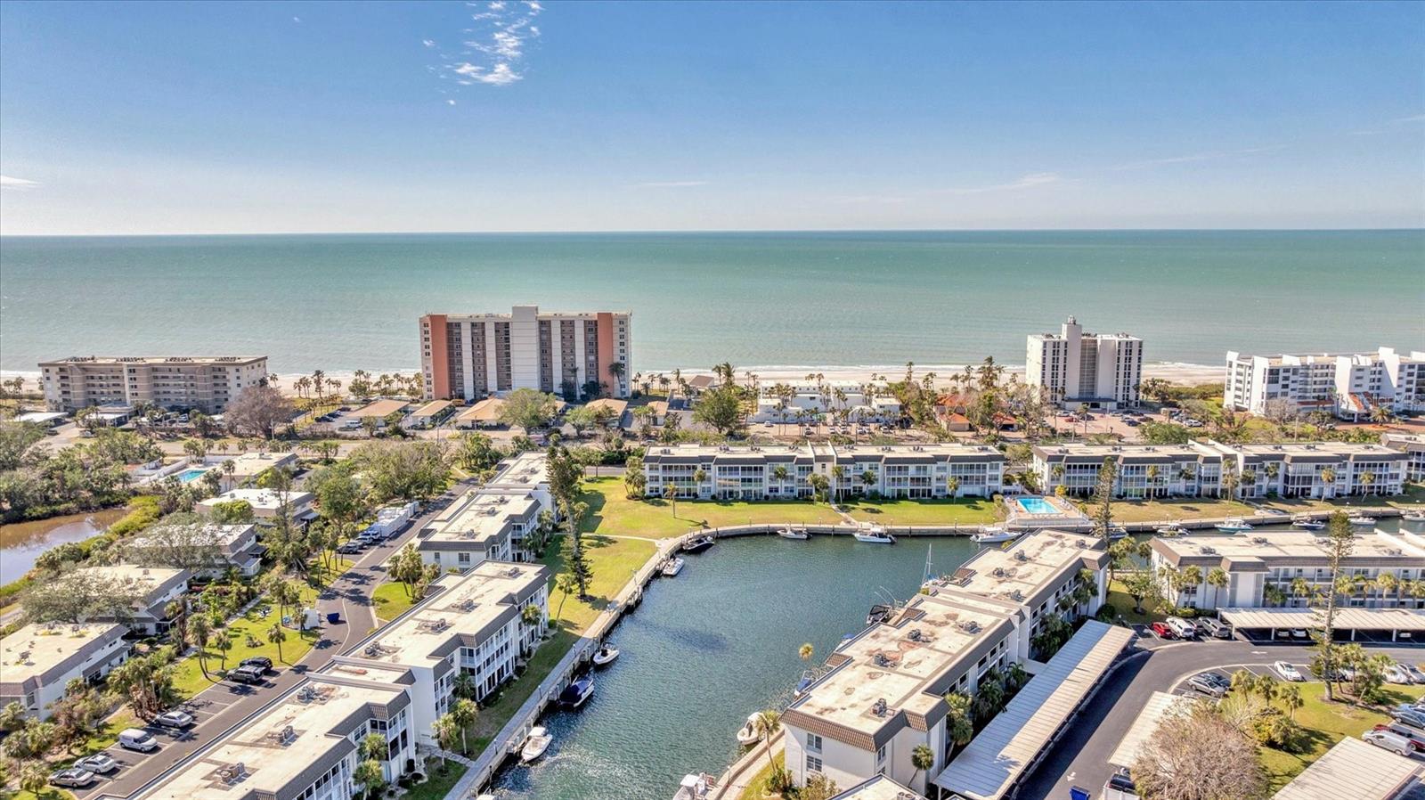 4350 CHATHAM DR #E106, LONGBOAT KEY, FL, 34228