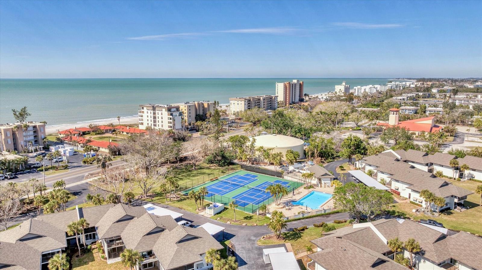 4350 CHATHAM DR #E106, LONGBOAT KEY, FL, 34228