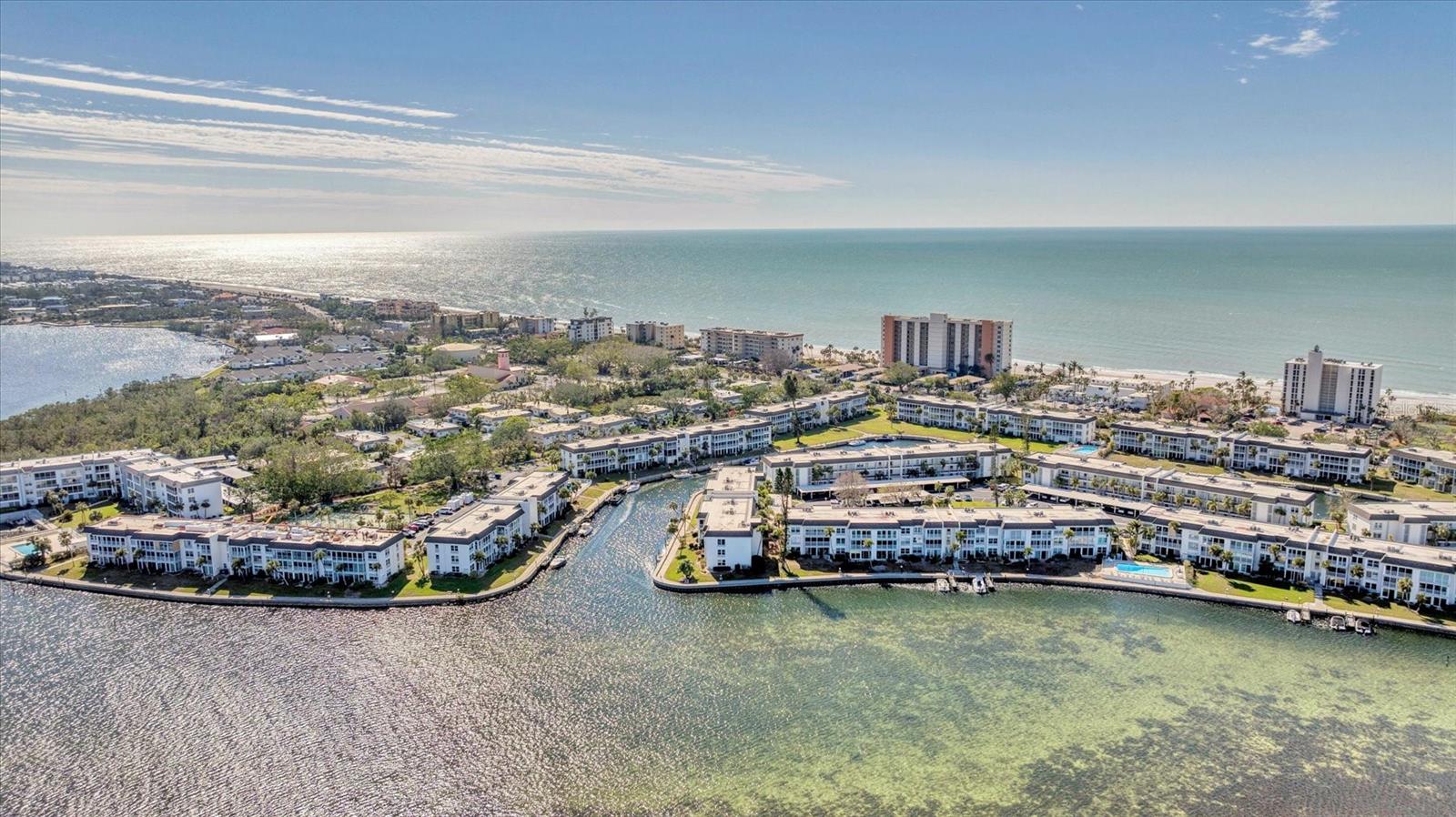 4350 CHATHAM DR #E106, LONGBOAT KEY, FL, 34228
