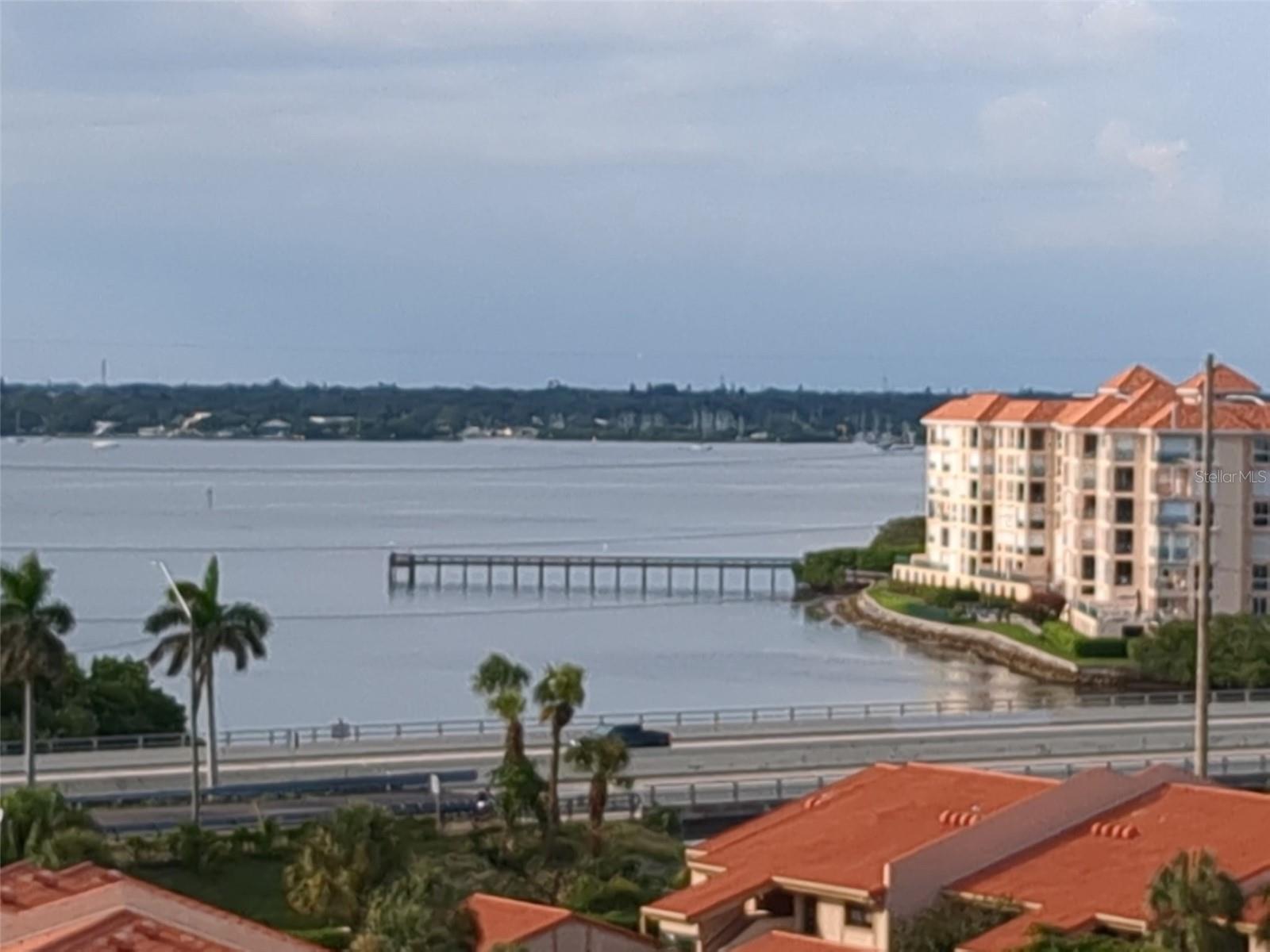 4900 BRITTANY DR S #909, ST PETERSBURG, FL, 33715