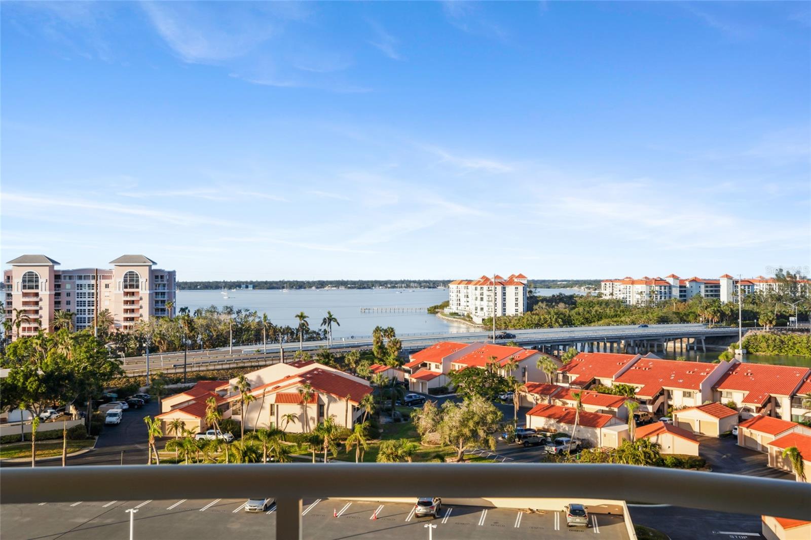 4900 BRITTANY DR S #909, ST PETERSBURG, FL, 33715