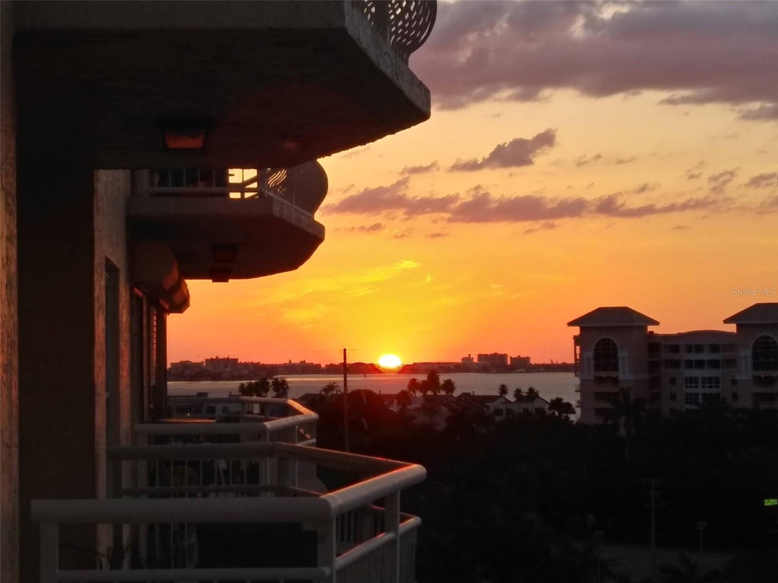 4900 BRITTANY DR S #909, ST PETERSBURG, FL, 33715