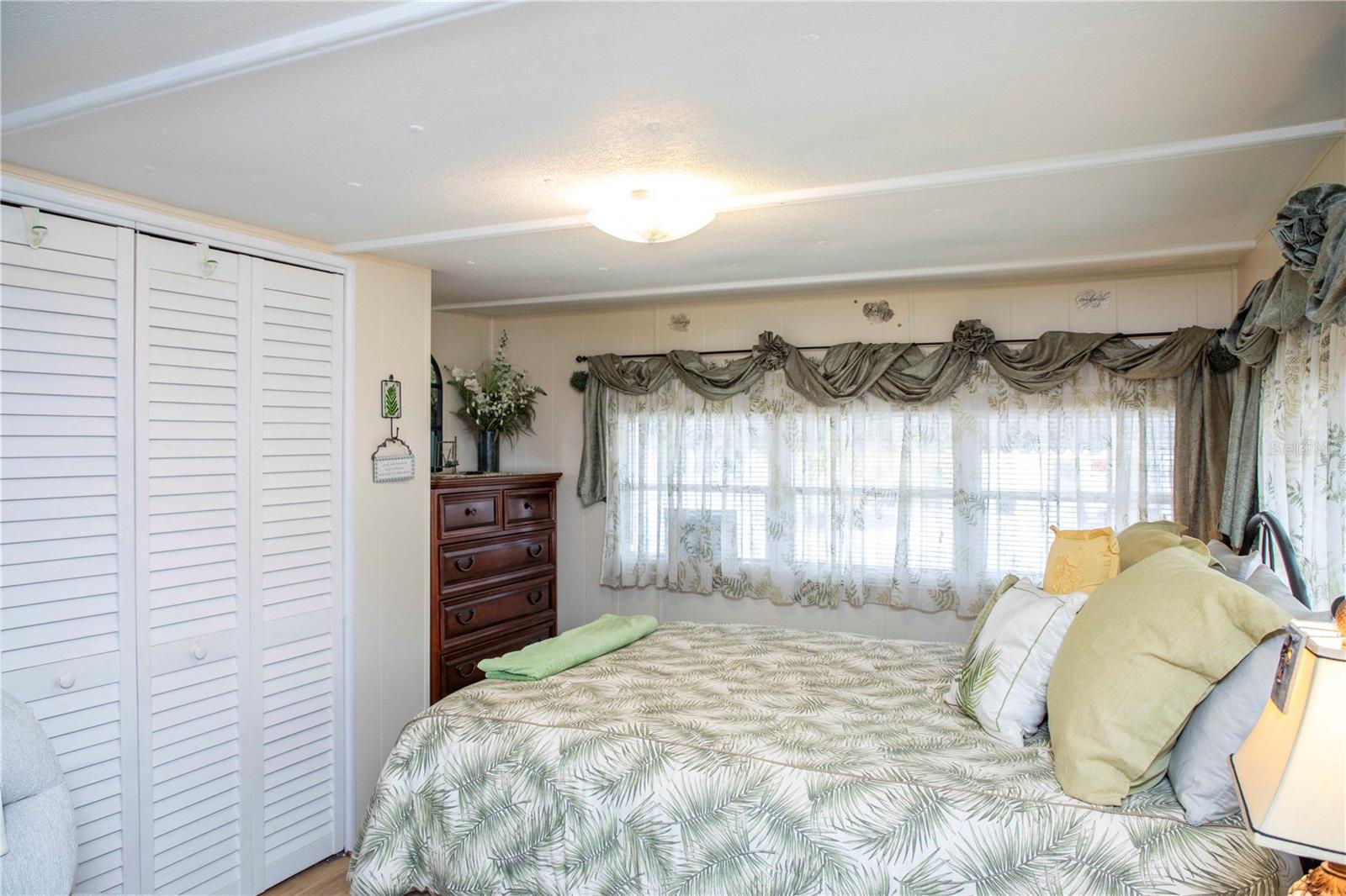 5629 RIVERVIEW DR, NEW PORT RICHEY, FL, 34652