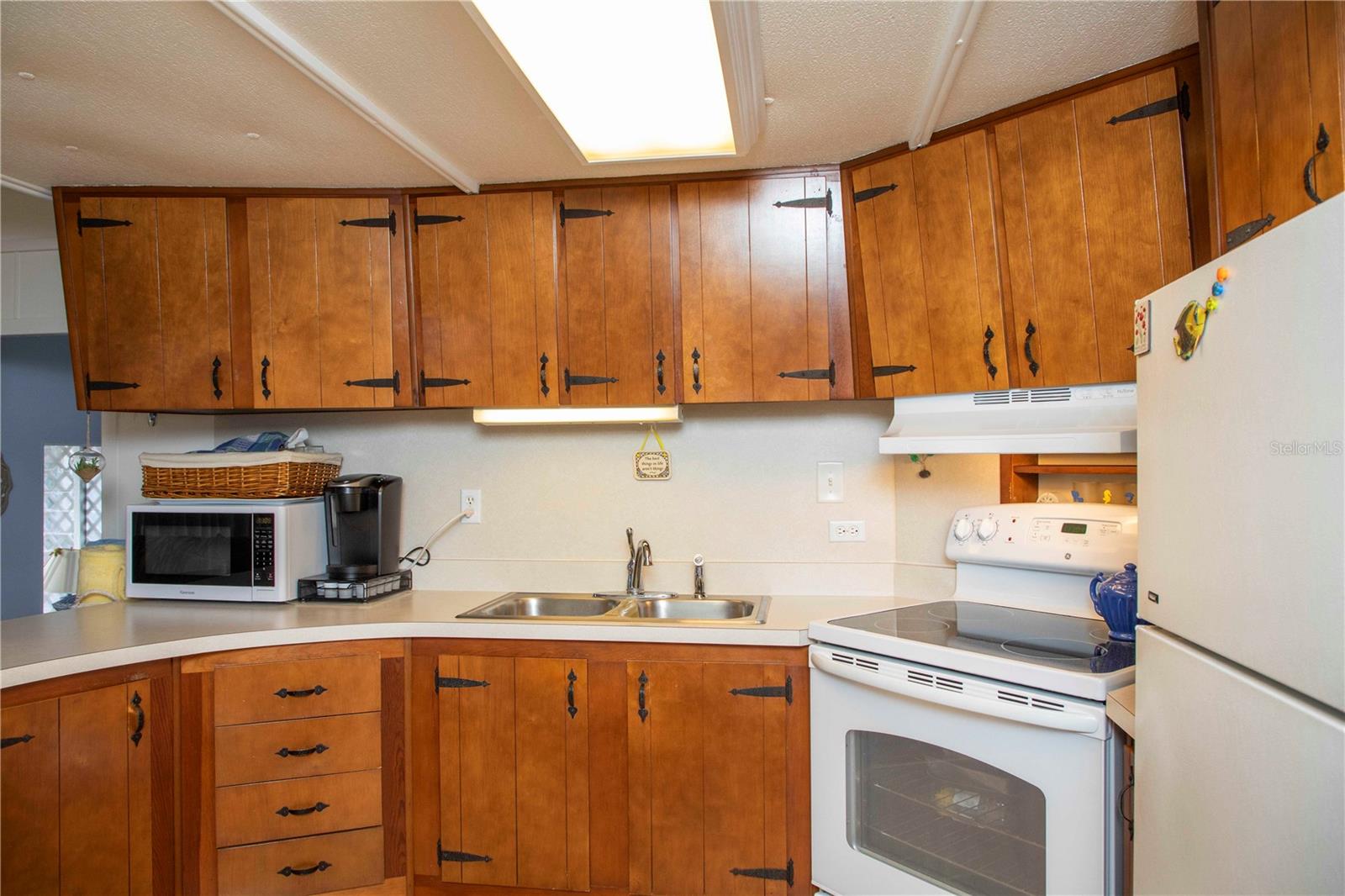 5629 RIVERVIEW DR, NEW PORT RICHEY, FL, 34652