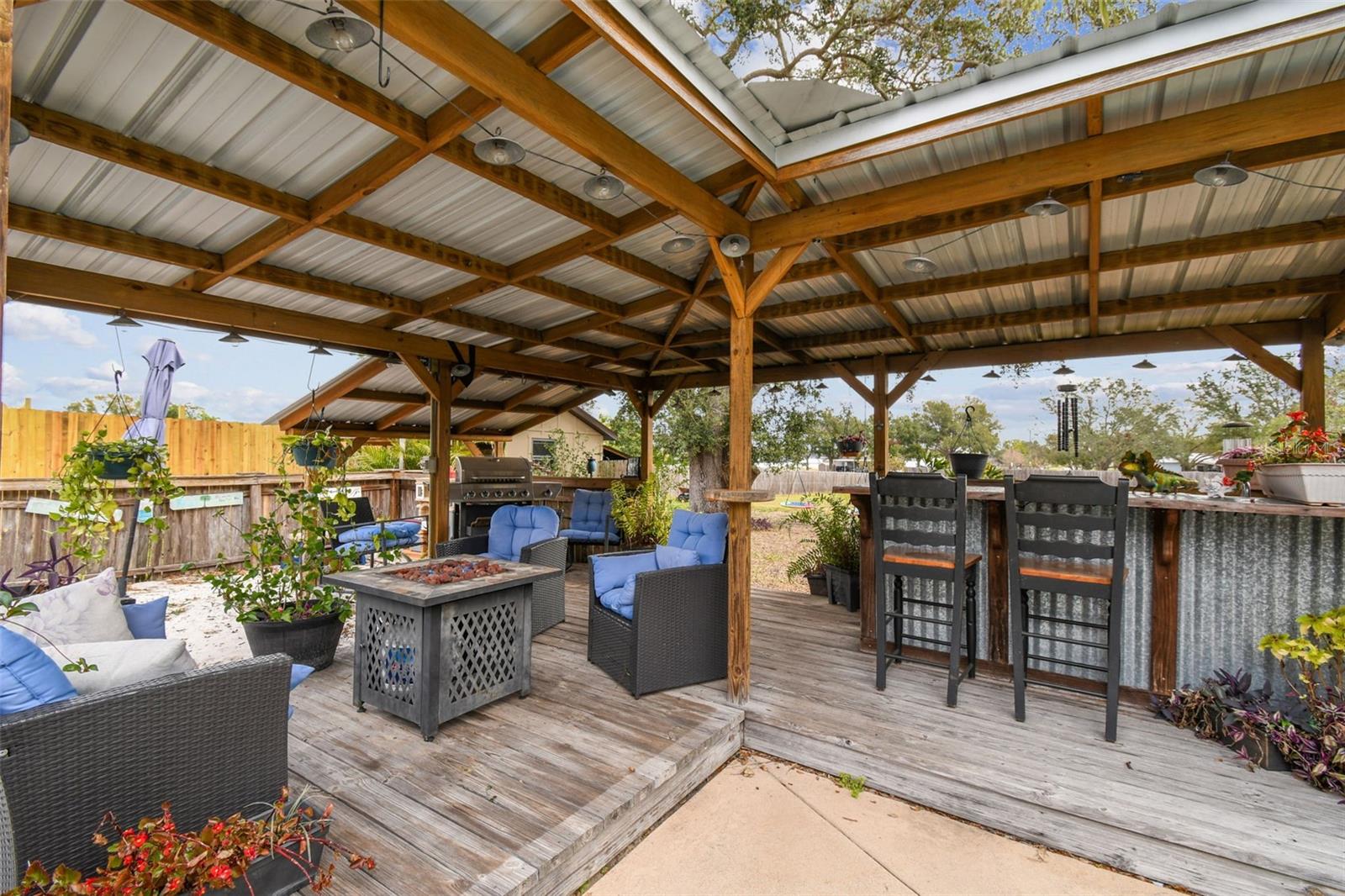 2028 MARKER RD, POLK CITY, FL, 33868
