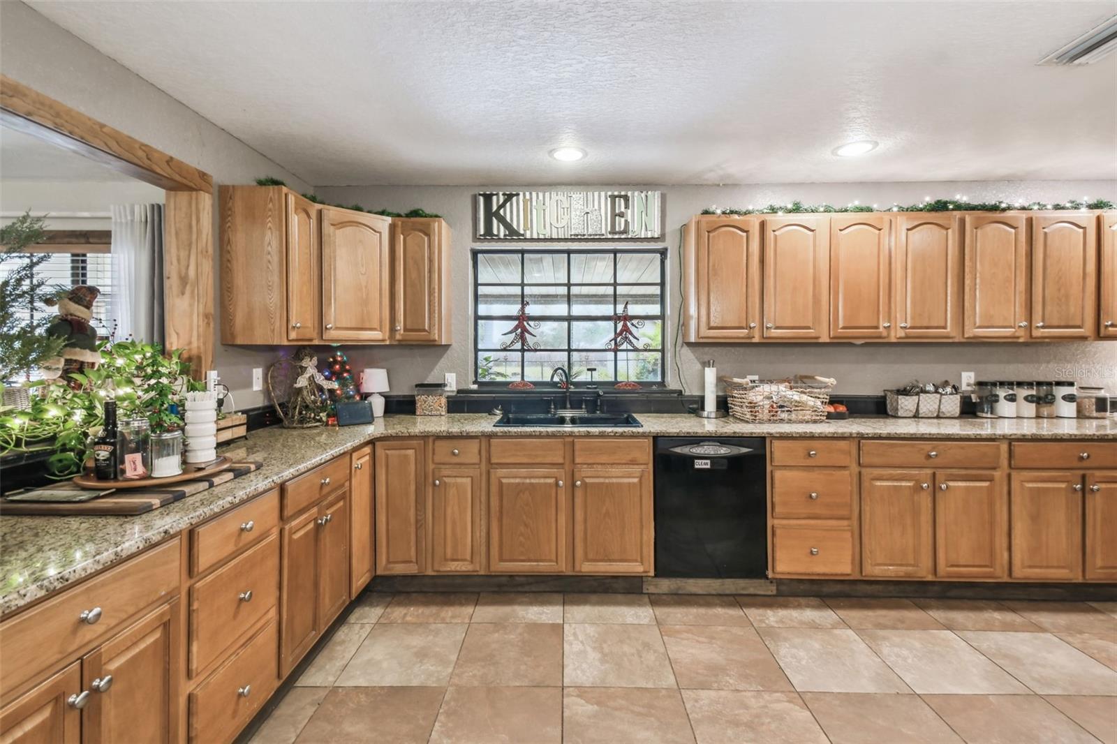 2028 MARKER RD, POLK CITY, FL, 33868