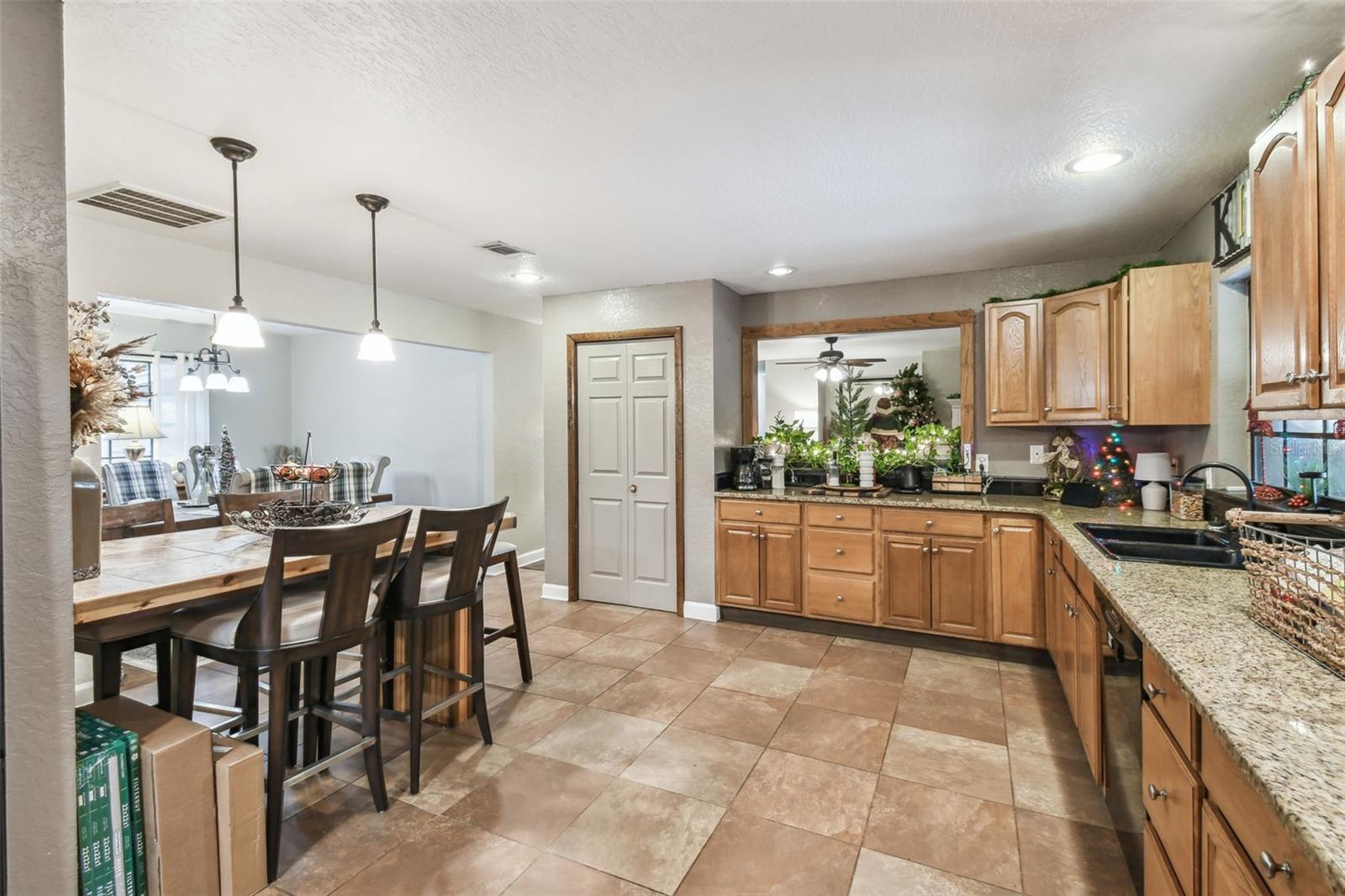 2028 MARKER RD, POLK CITY, FL, 33868