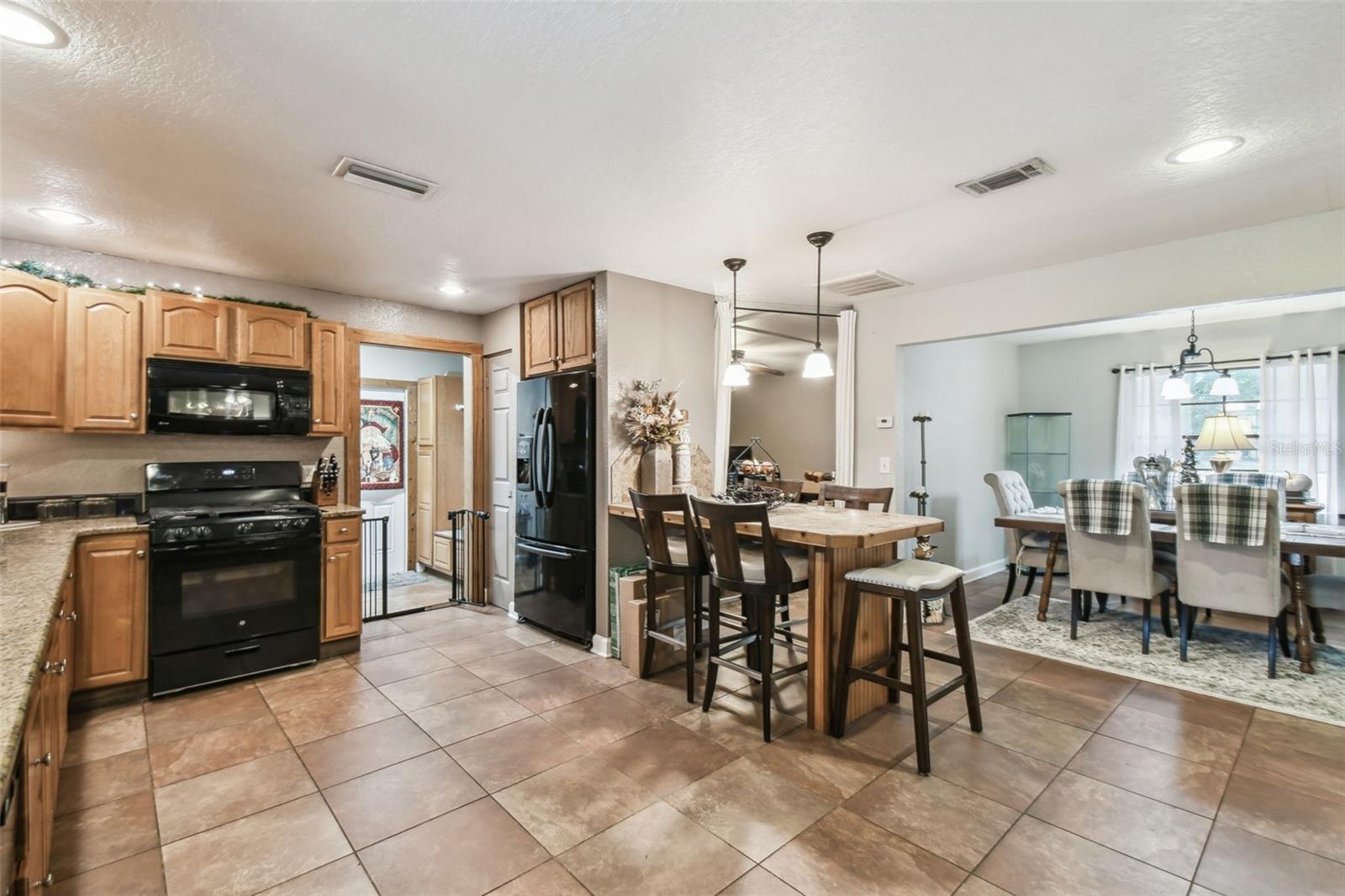 2028 MARKER RD, POLK CITY, FL, 33868