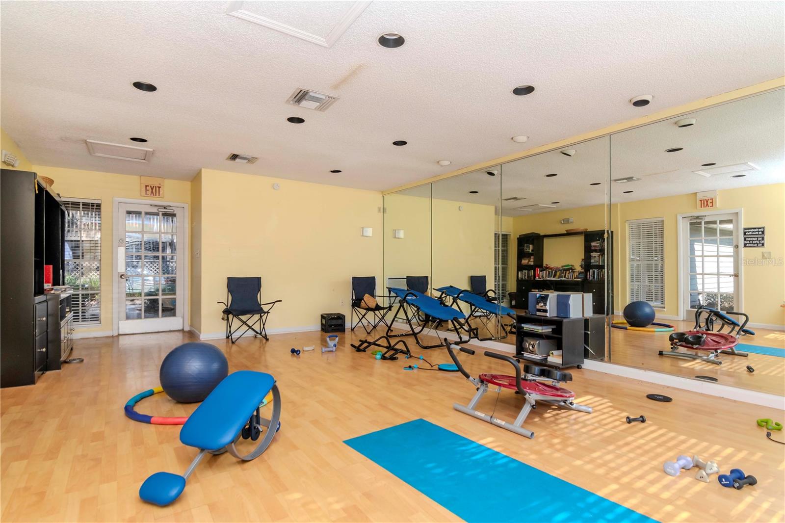 2500 WINDING CREEK BLVD #I106, CLEARWATER, FL, 33761
