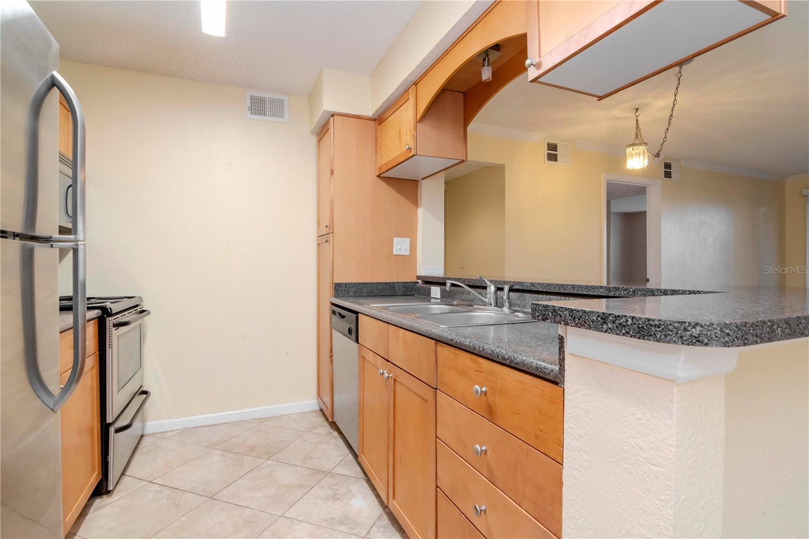 2500 WINDING CREEK BLVD #I106, CLEARWATER, FL, 33761