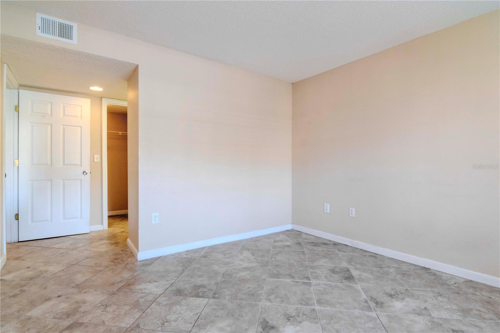 2500 WINDING CREEK BLVD #I106, CLEARWATER, FL, 33761