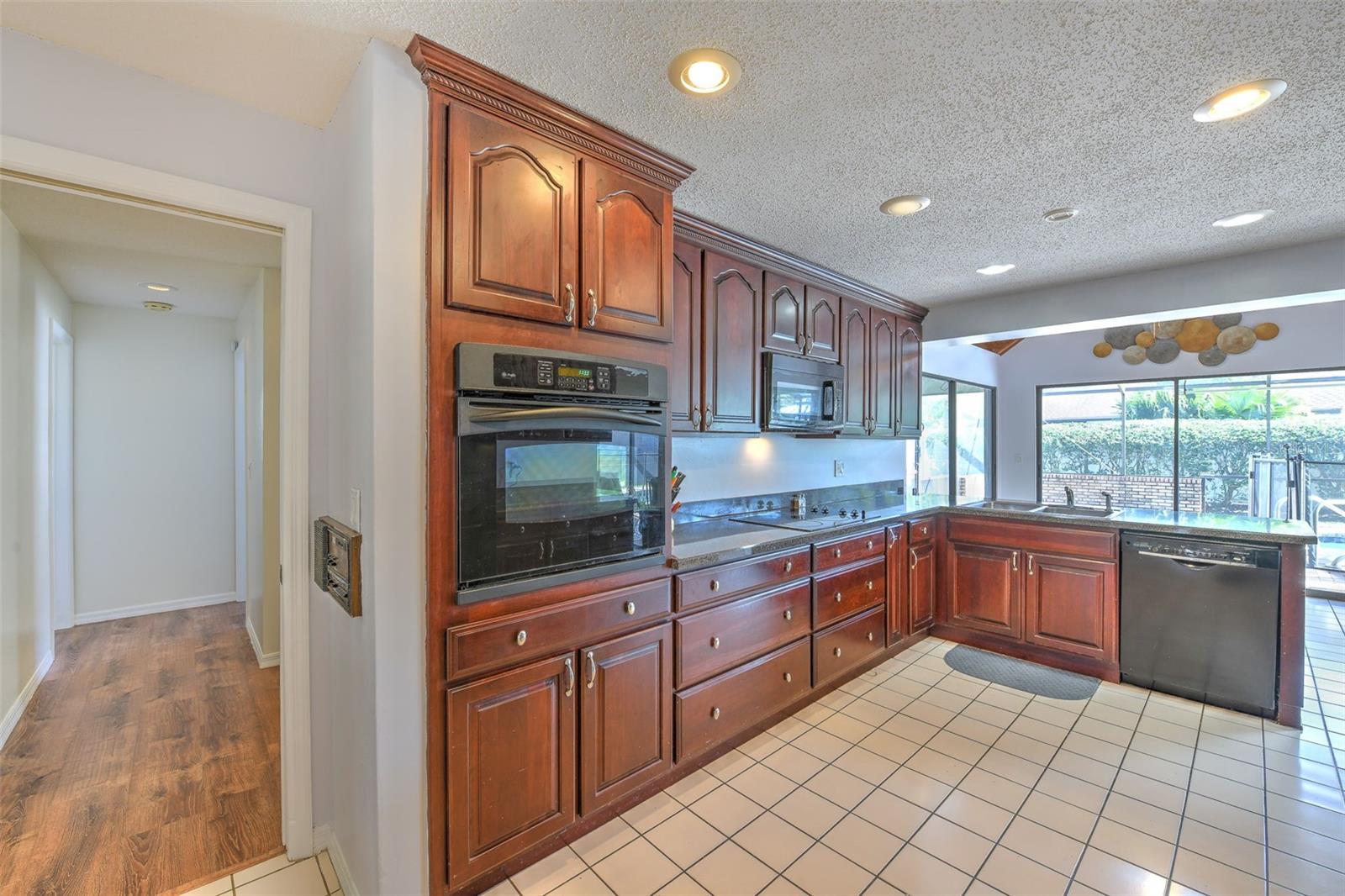 3500 LANDMARK TRL, PALM HARBOR, FL, 34684