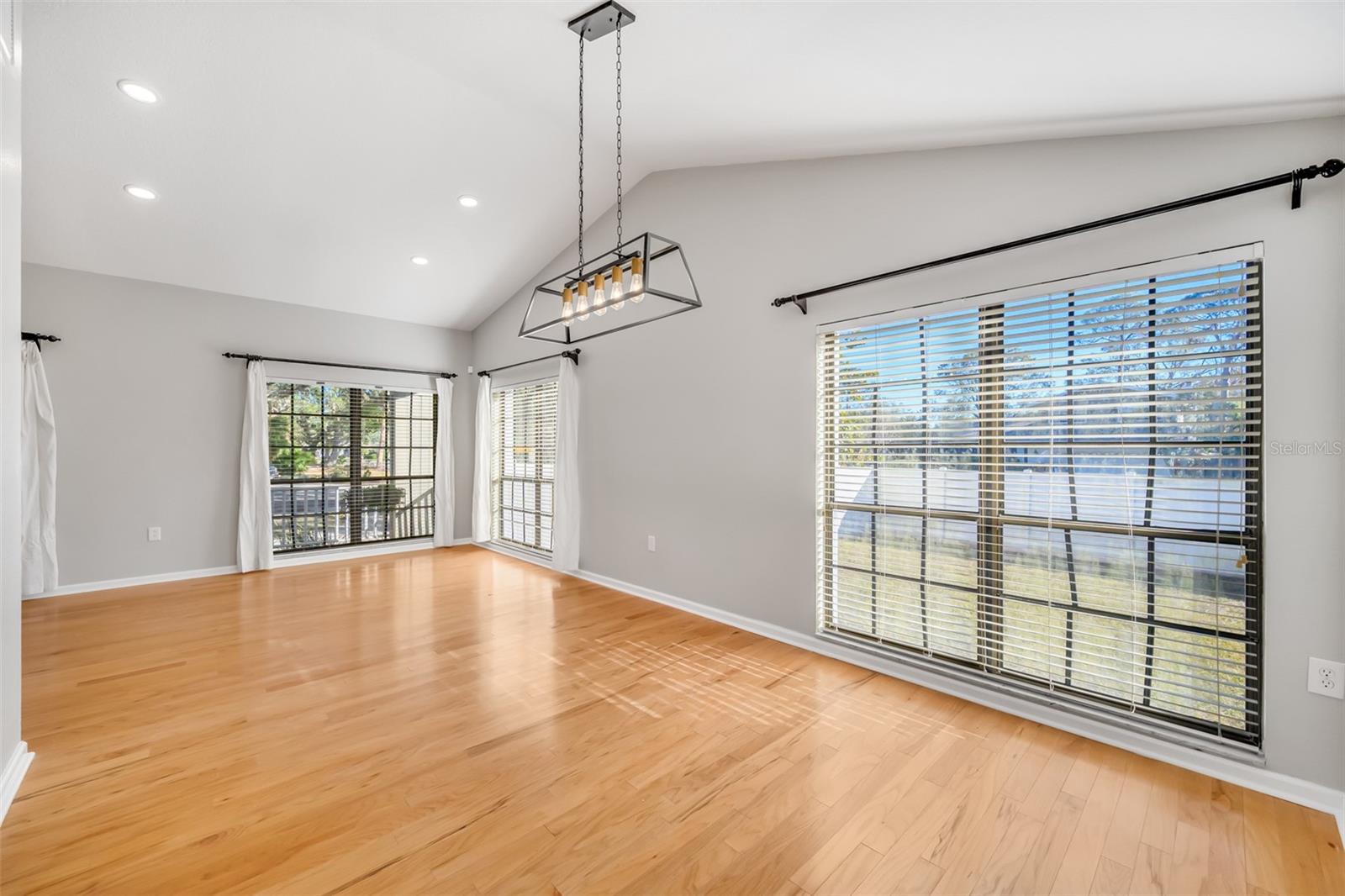 14214 LARK CT, CLEARWATER, FL, 33762