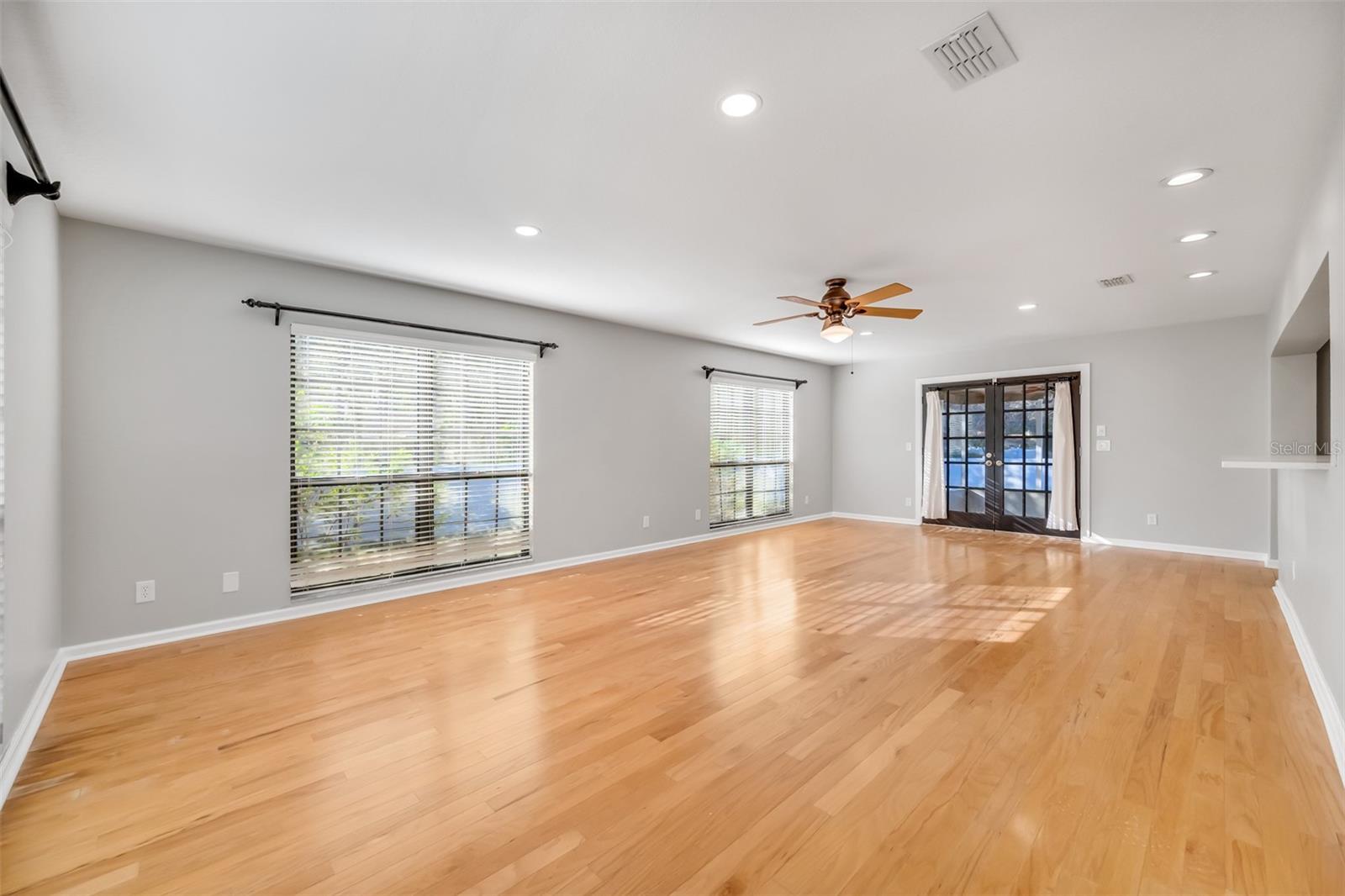 14214 LARK CT, CLEARWATER, FL, 33762