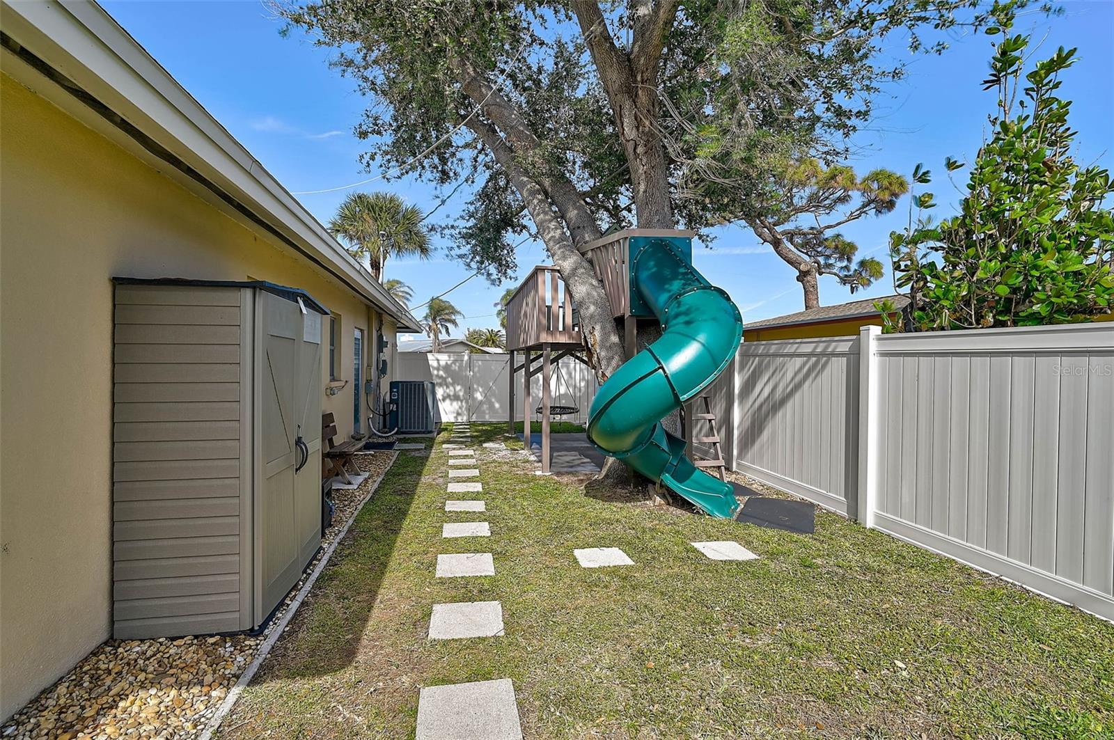 372 TIHAMI RD, VENICE, FL, 34293