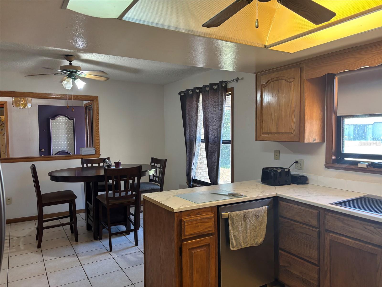 974 FEATHER DR, DELTONA, FL, 32725