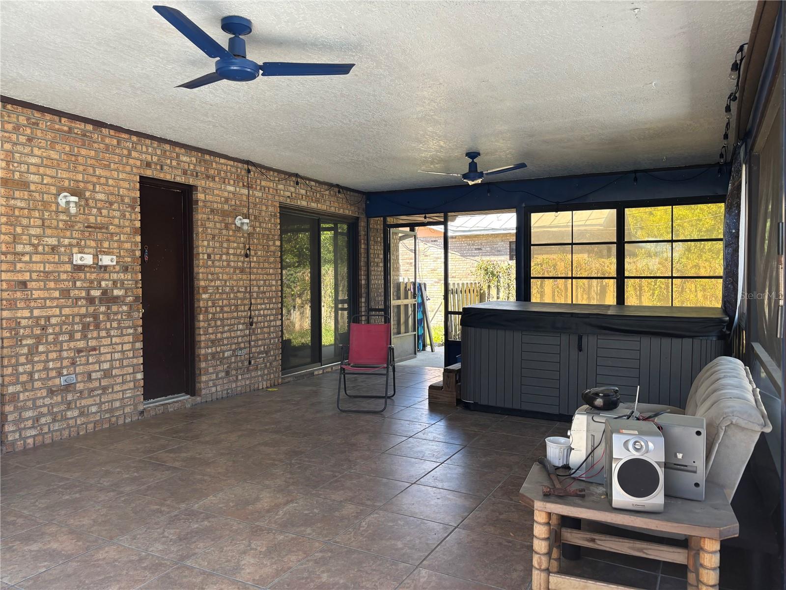 974 FEATHER DR, DELTONA, FL, 32725
