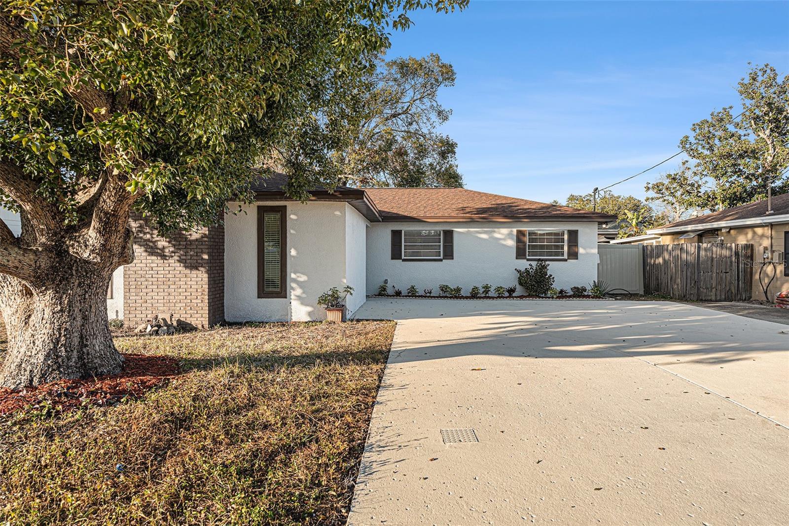 3213 W GROVE ST, TAMPA, FL, 33614