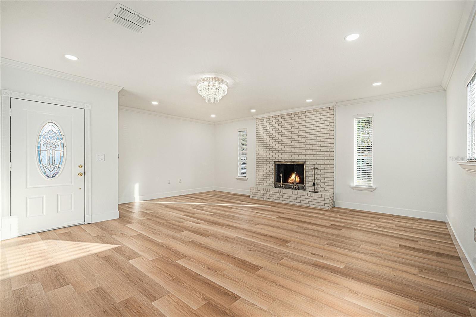 3213 W GROVE ST, TAMPA, FL, 33614