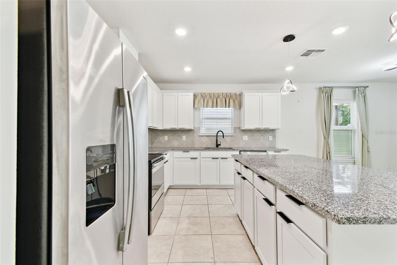 6684 DEVLIN LN, WESLEY CHAPEL, FL, 33545