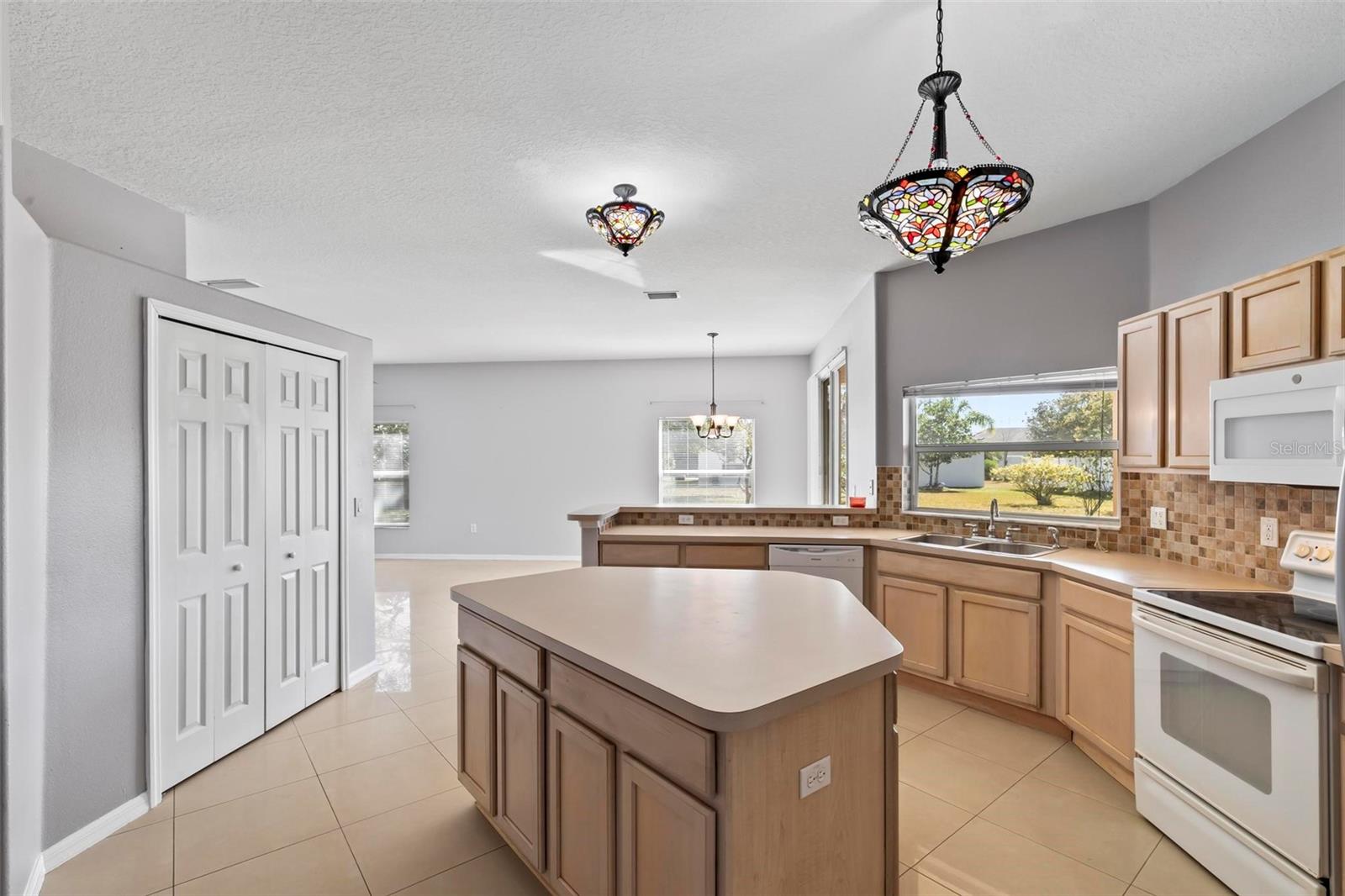 10 PRAVER LN, PALM COAST, FL, 32164